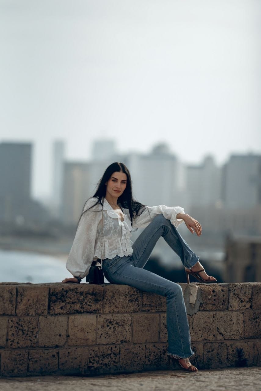 ליזה-רזה מעסה מפנקת בת 25 – תל אביב
