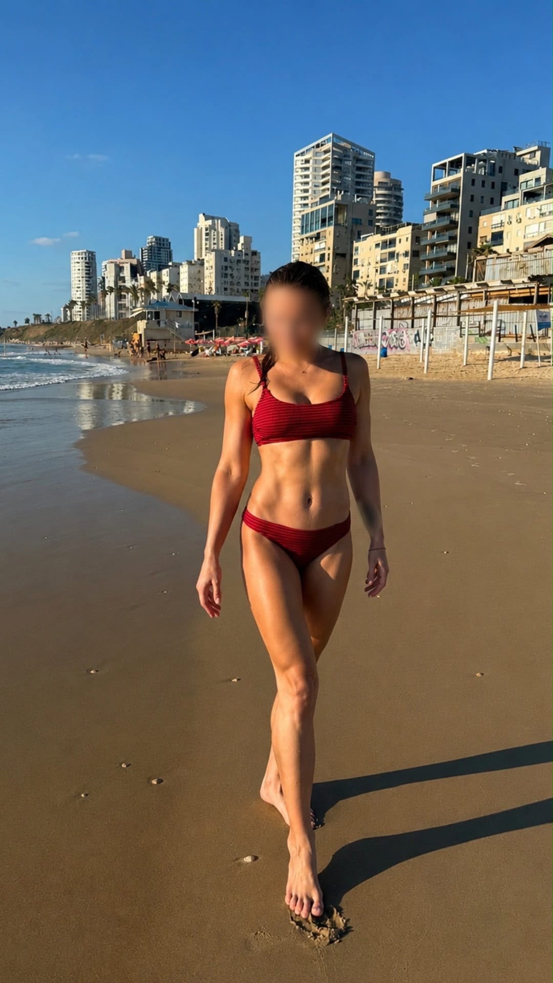 לרה חדשה – ירושלים – אישה מפנקת כמו חברה חטובה בלונדינית